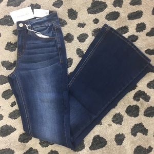 Women’s bootcut jeans